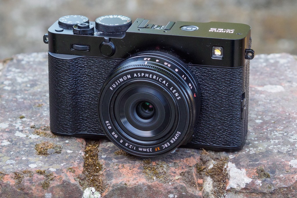 Fujifilm X-E5 with 23mm f/2.8 lens