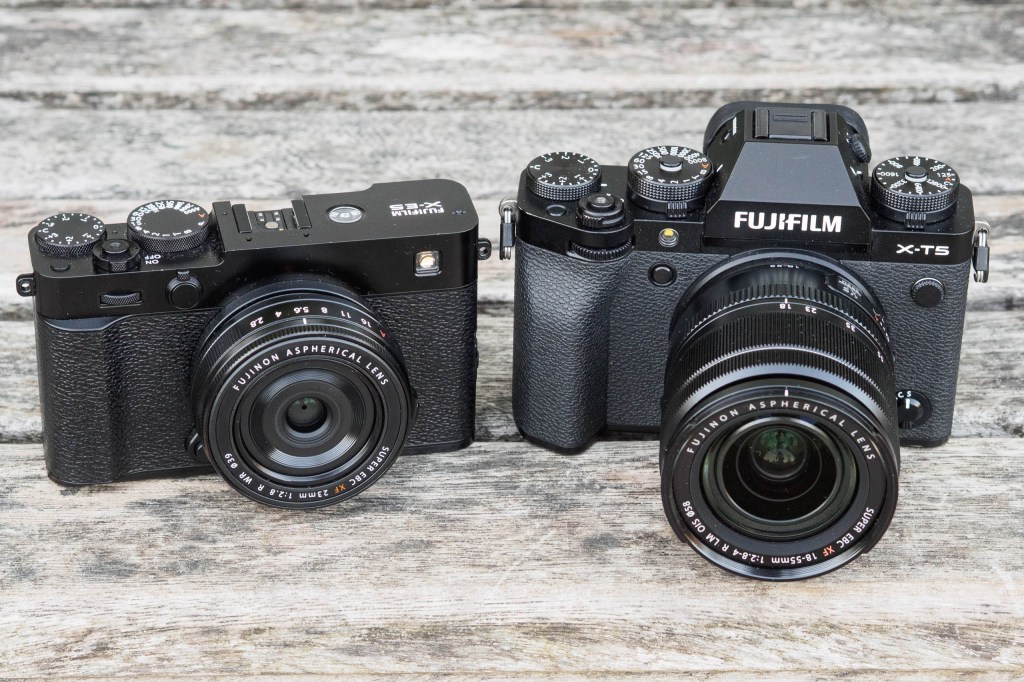 Fujifilm X-E5 and Fujifilm X-T5