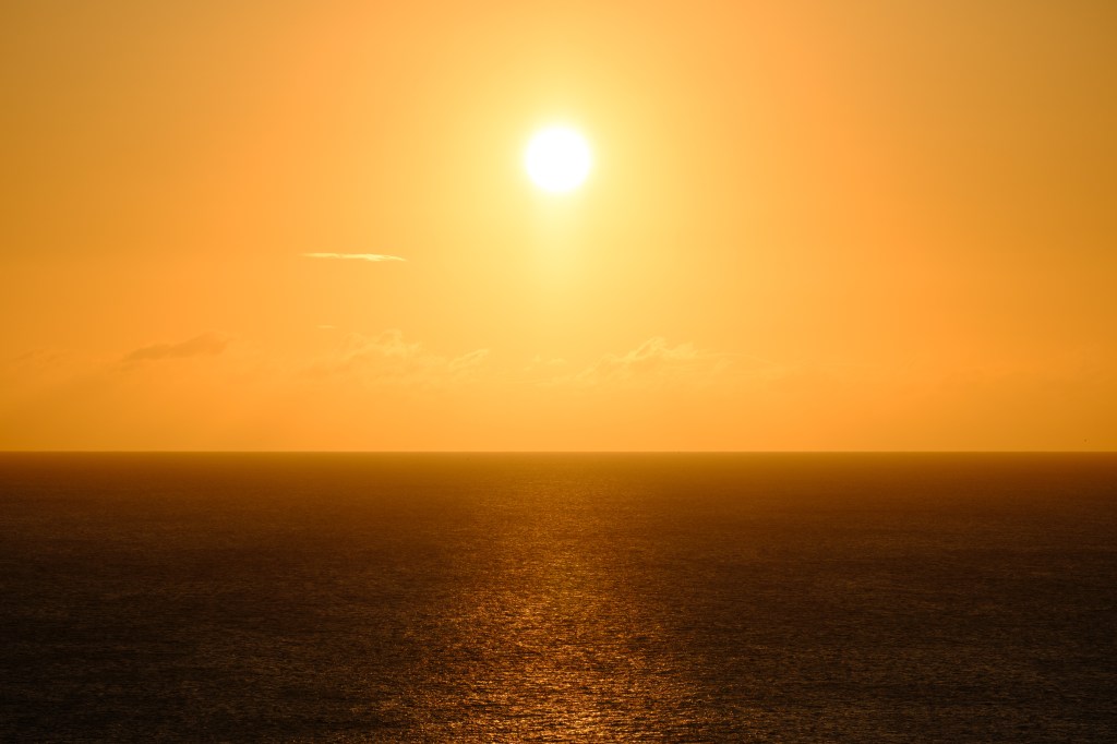 Fujifilm XF 70-300mm sunrise sample image. 