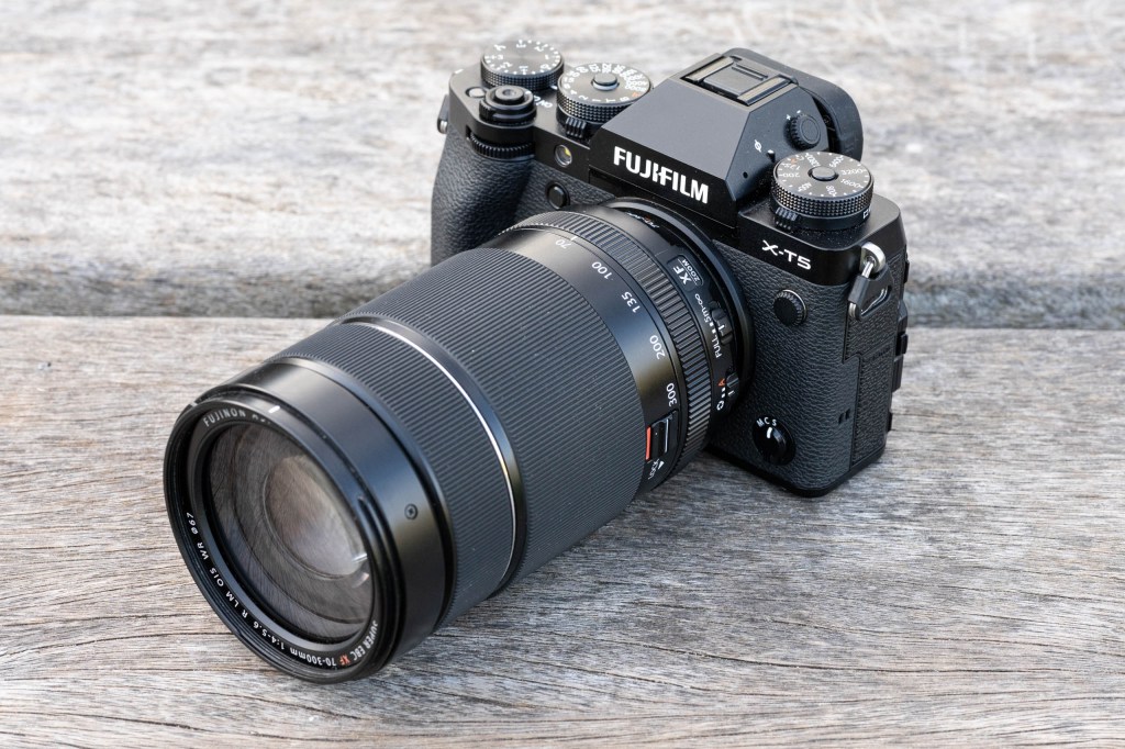 Fujifilm XF 70-300mm F4-5.6 R LM OIS WR on Fujifilm X-T5