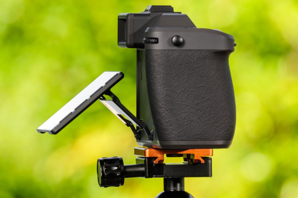 Hasselblad X2DII 100C side view