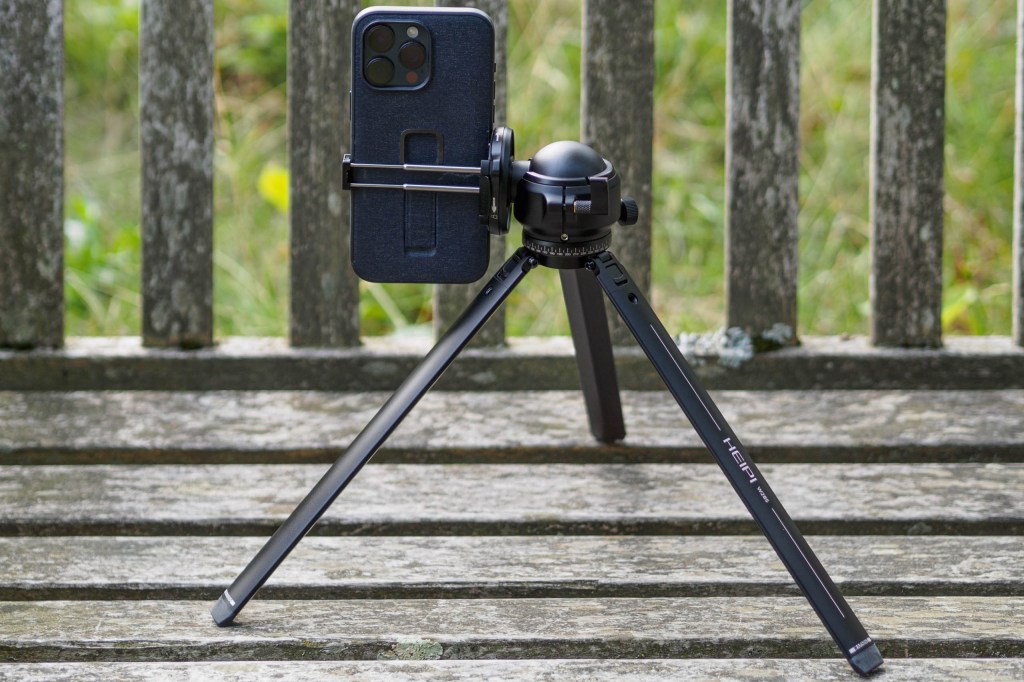 Heipi W28S 3-in-1 travel tripod integrated phone holder.