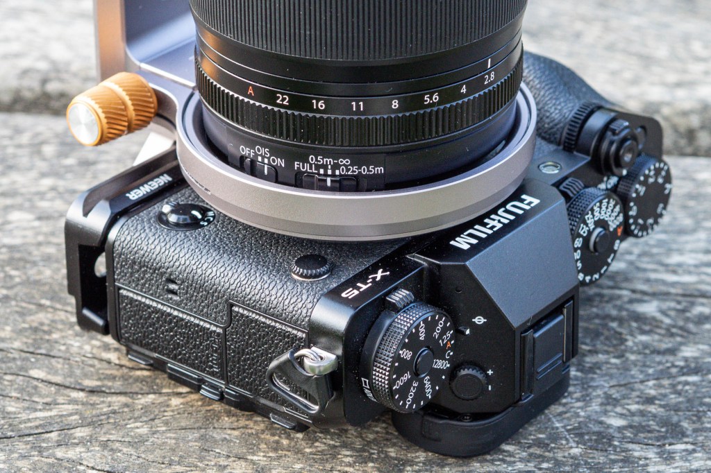 NiSi Wizard W-72 on Fujifilm X-T5 blocking lens switches. 