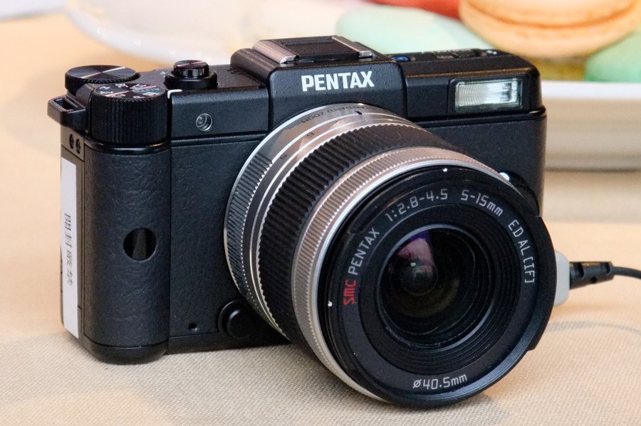 A photograph of the Pentax Q interchangeable-lens mirrorless camera