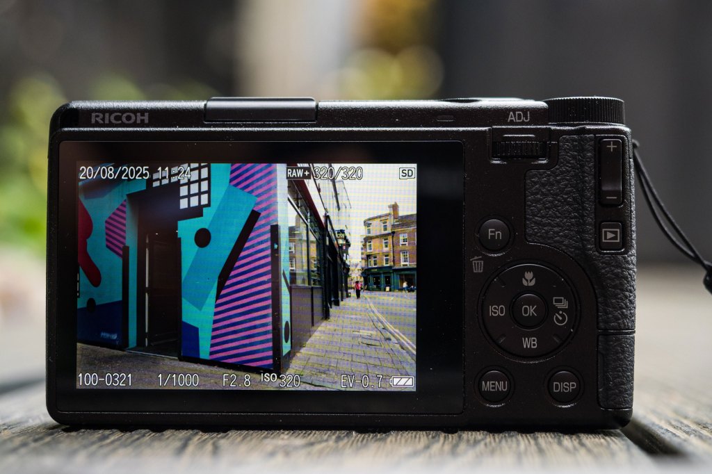 Ricoh GR IV rear screen