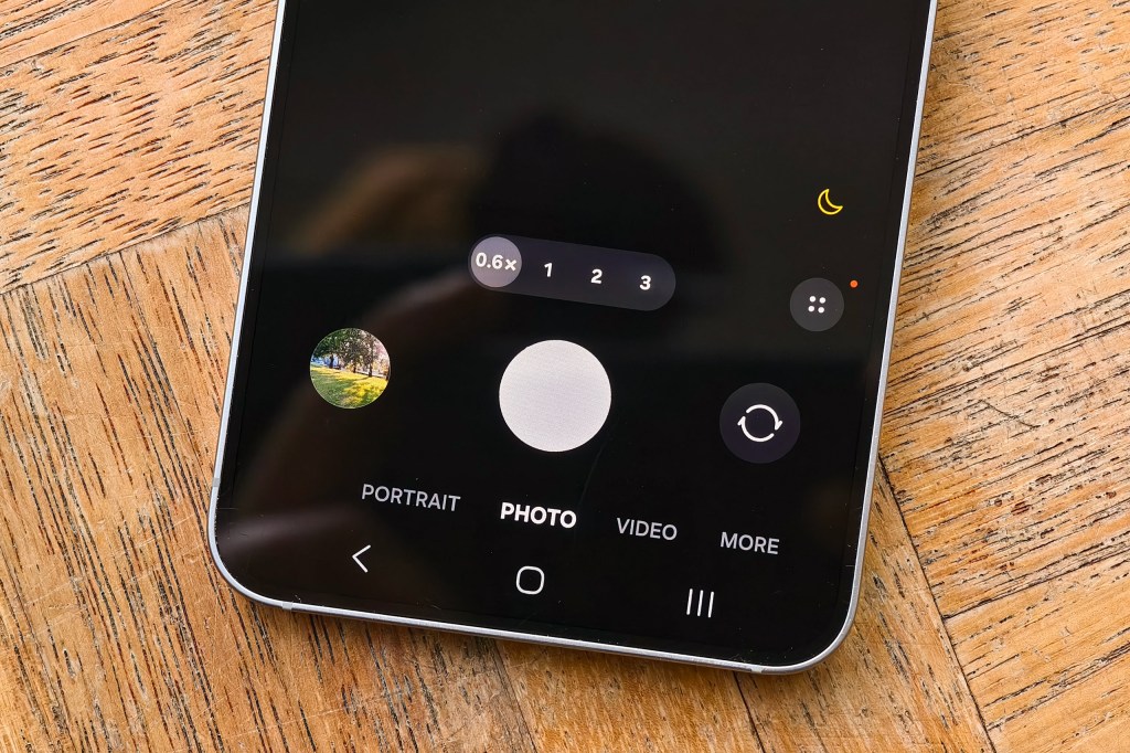 Samsung Galaxy S25. Image credit: Joshua Waller