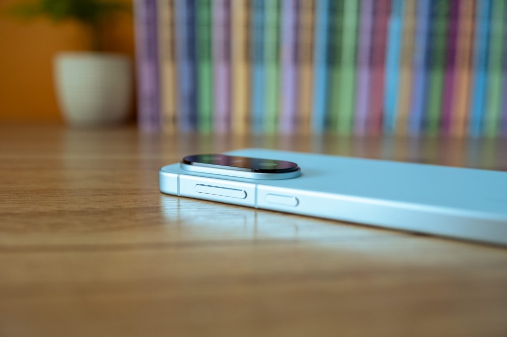 Vivo X200FE