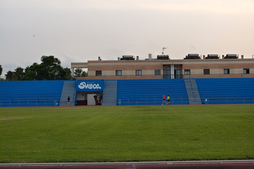 Vivo V60 3x optical zoom sample image football stadium