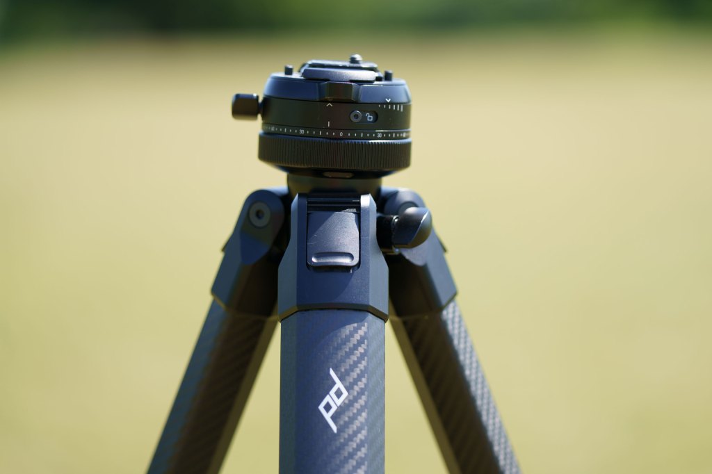 Peak Design Pro Tripod hub