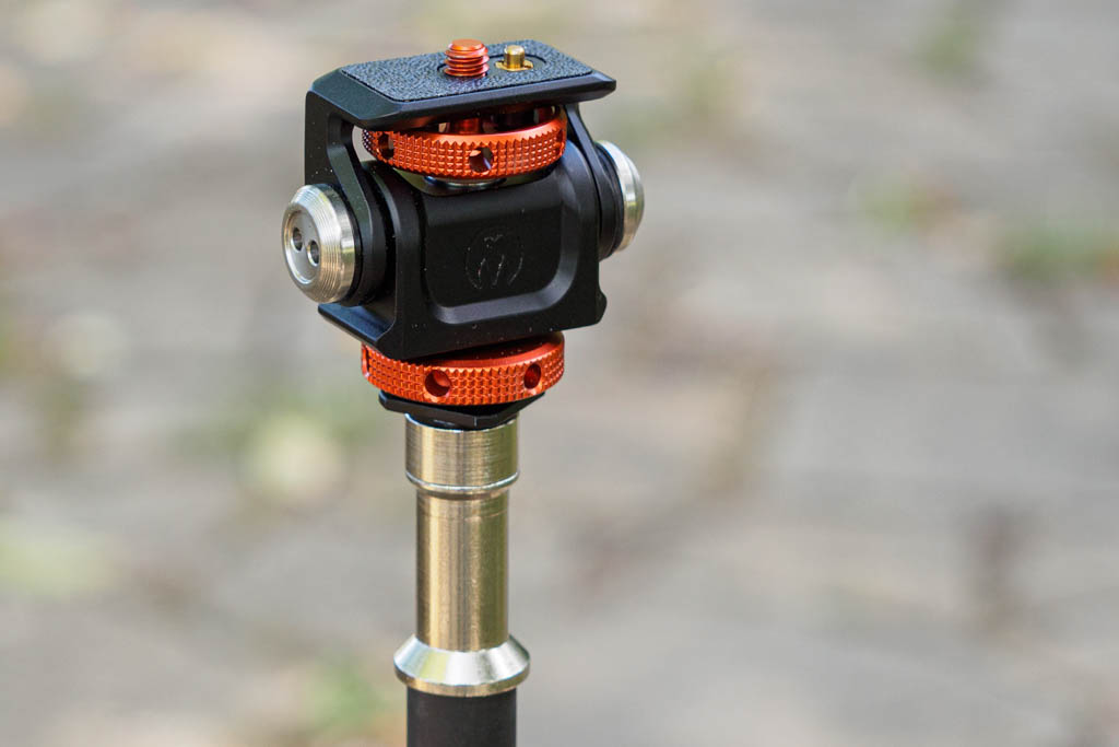 3 Legged Thing Monty 3 accessory mount on Luna light stand