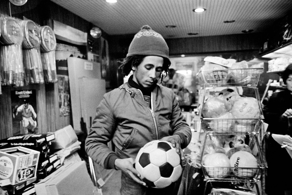 Bob Shopping for the Trenchtown kids, Leeds, UK, 1974. Image Credit: Dennis Morris SINGLE USE ONLY