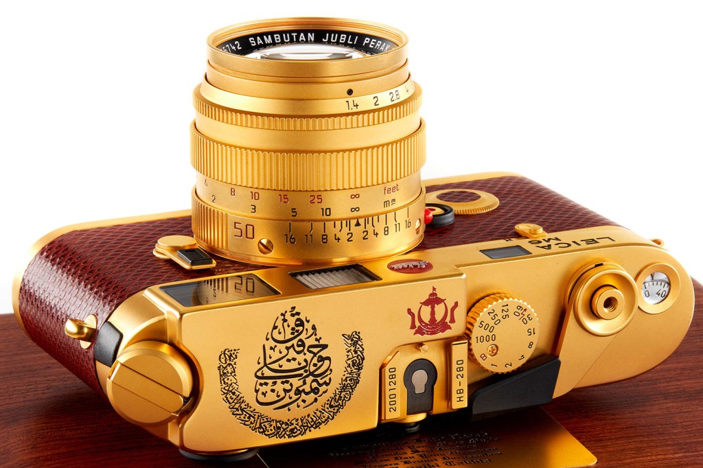 Leica made many special editions in limited numbers. This one is a Leica M6 made to celebrate the ascension to the throne of the Sultan of Brunei (Picture courtesy of Leitz Auction, Vienna)