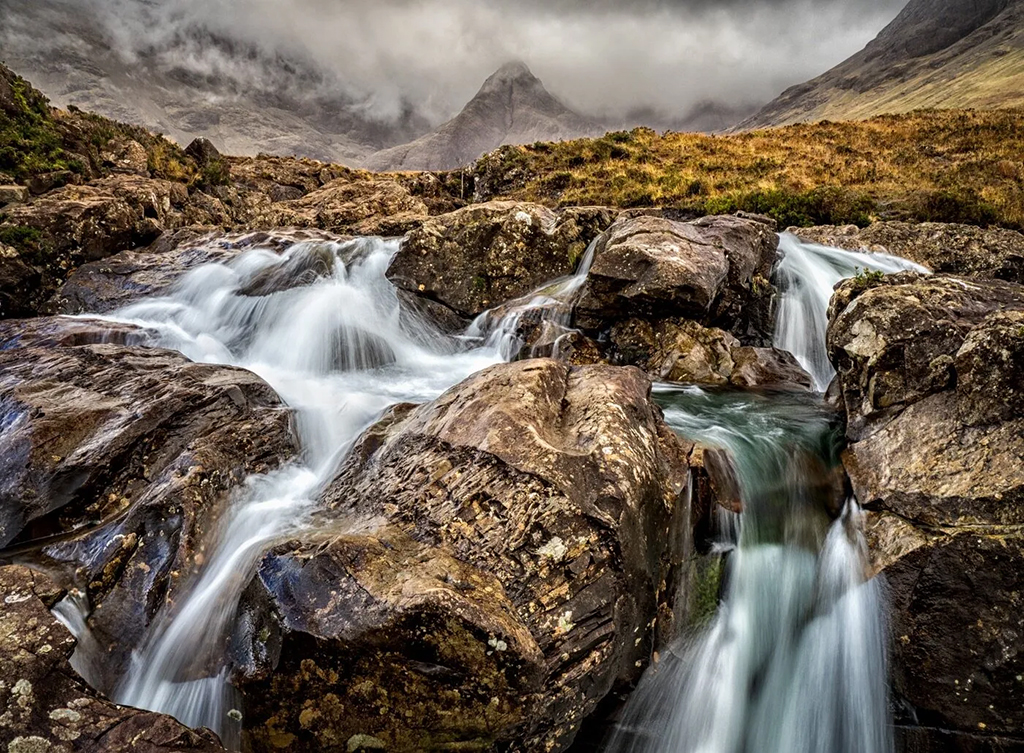 fairy pools isle of skye