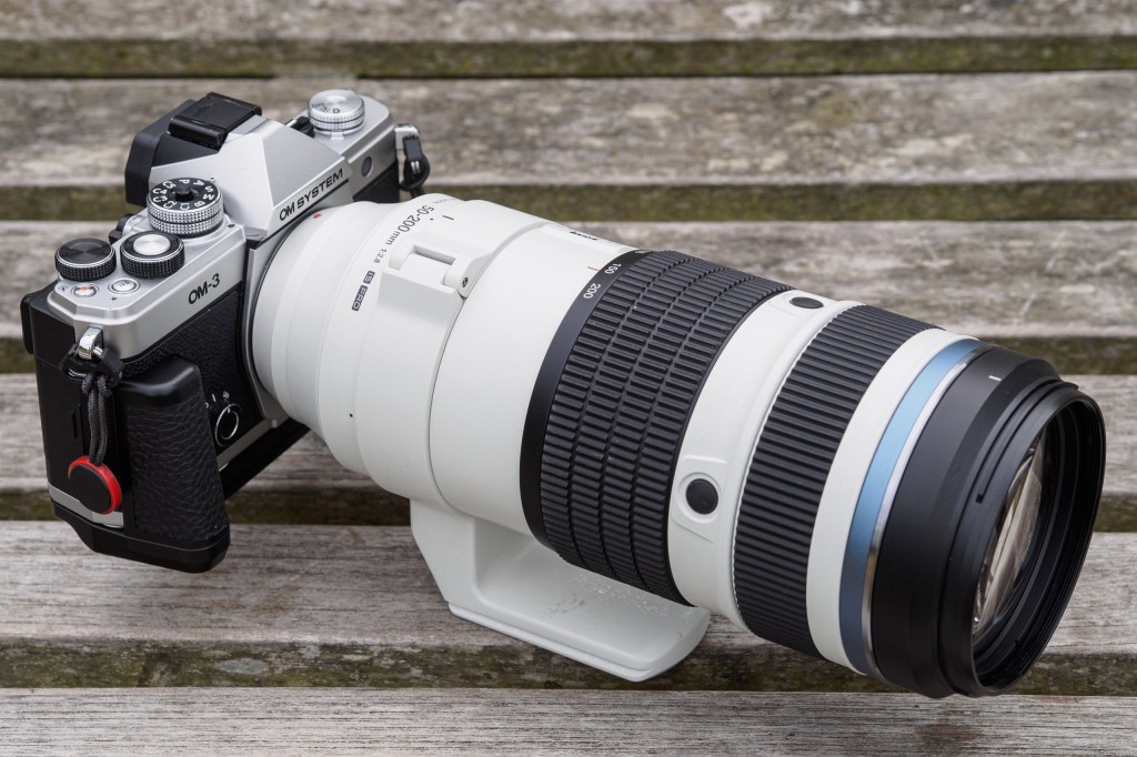 OM System 50-200mm F2.8 IS Pro on OM-3 with Haoge handgrip