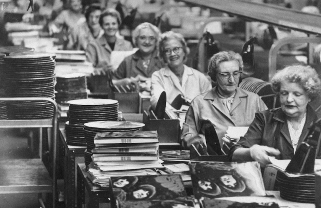 One of the packaging production lines for the Rubber Soul album. Copyright Robert Freeman/Apple Corps. SINGLE USE ONLY