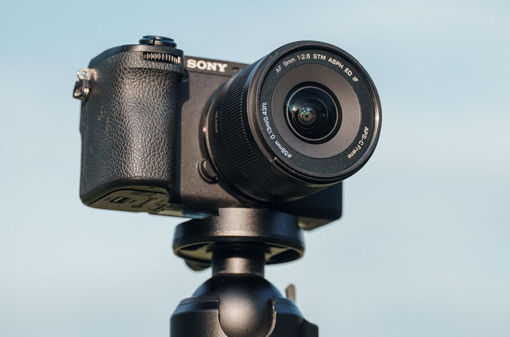 Viltrox AF 9mm lens