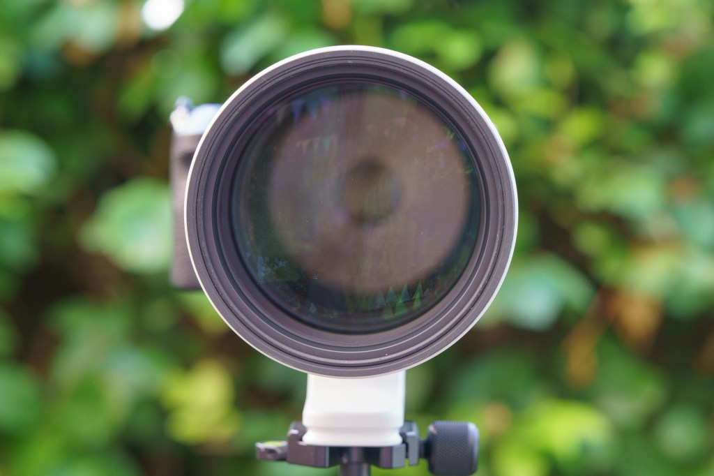 Sigma 200mm F2 DG OS Sports front
