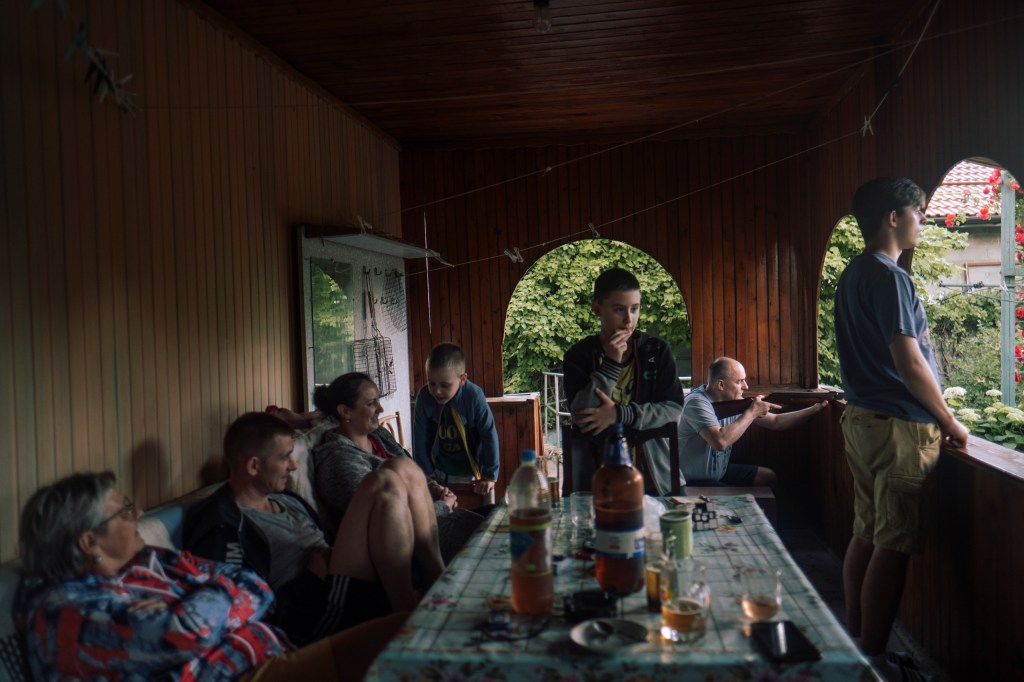 Family shooting with an air rifle. Tiraspol, Transnistria, Republic of Moldova 2024. From the series “Bright Memory” © Serghei Duve/LOBA 2025