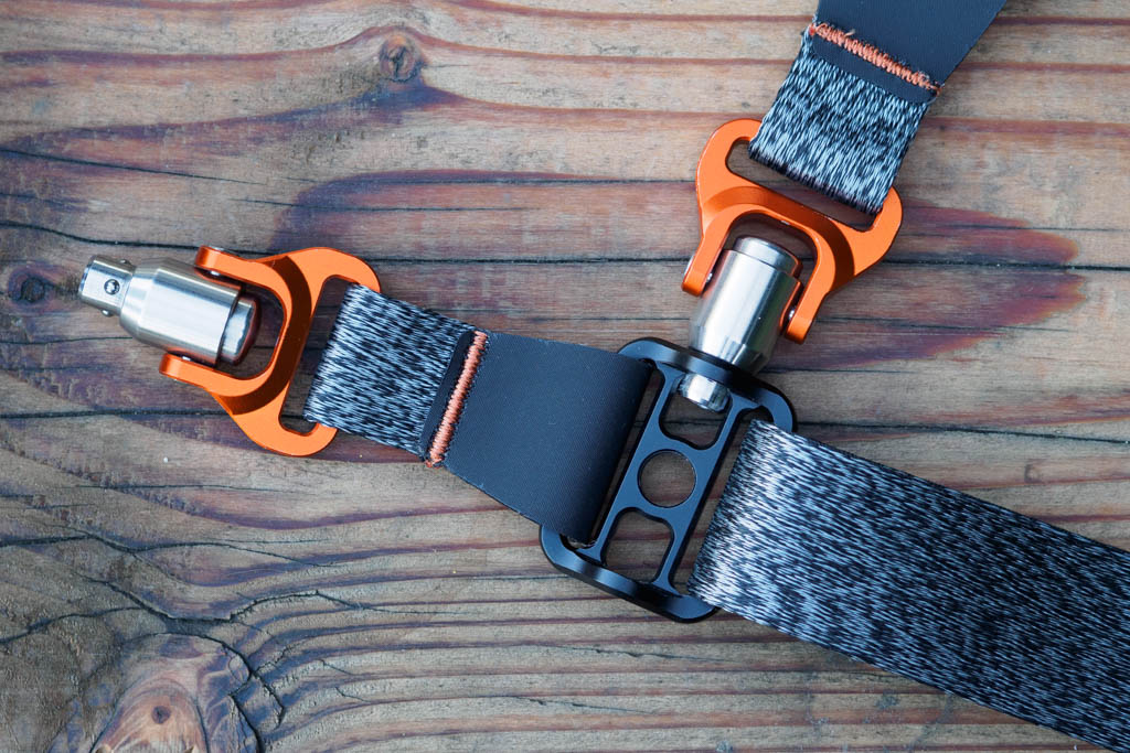 3 Legged Thing Axis 34 4-axis QD buckle. 