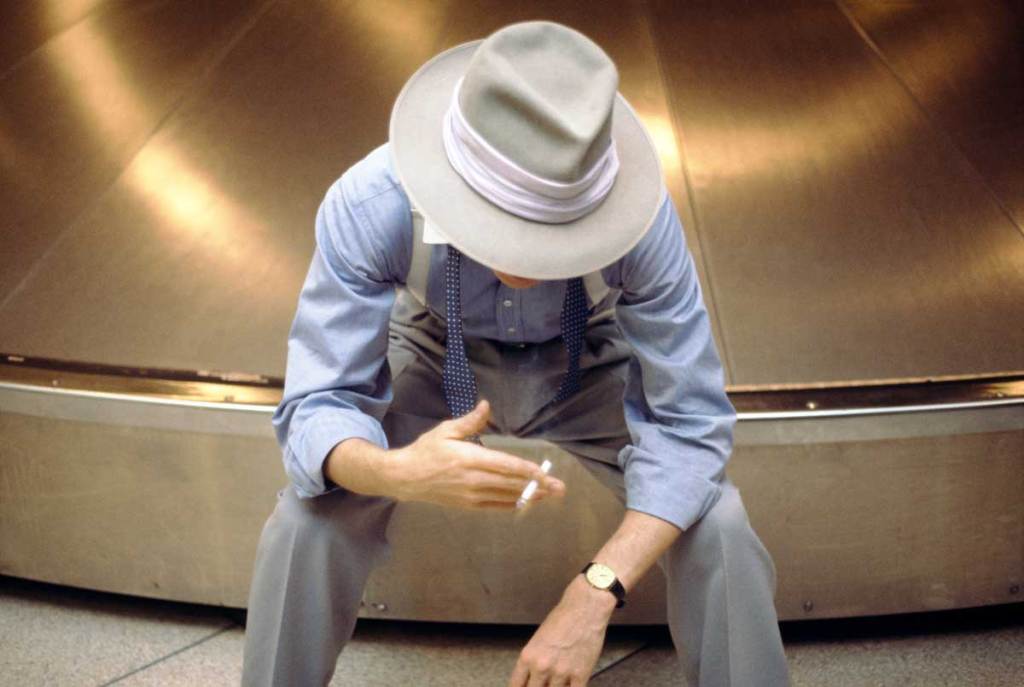 Bowie waiting in an airport, 1983