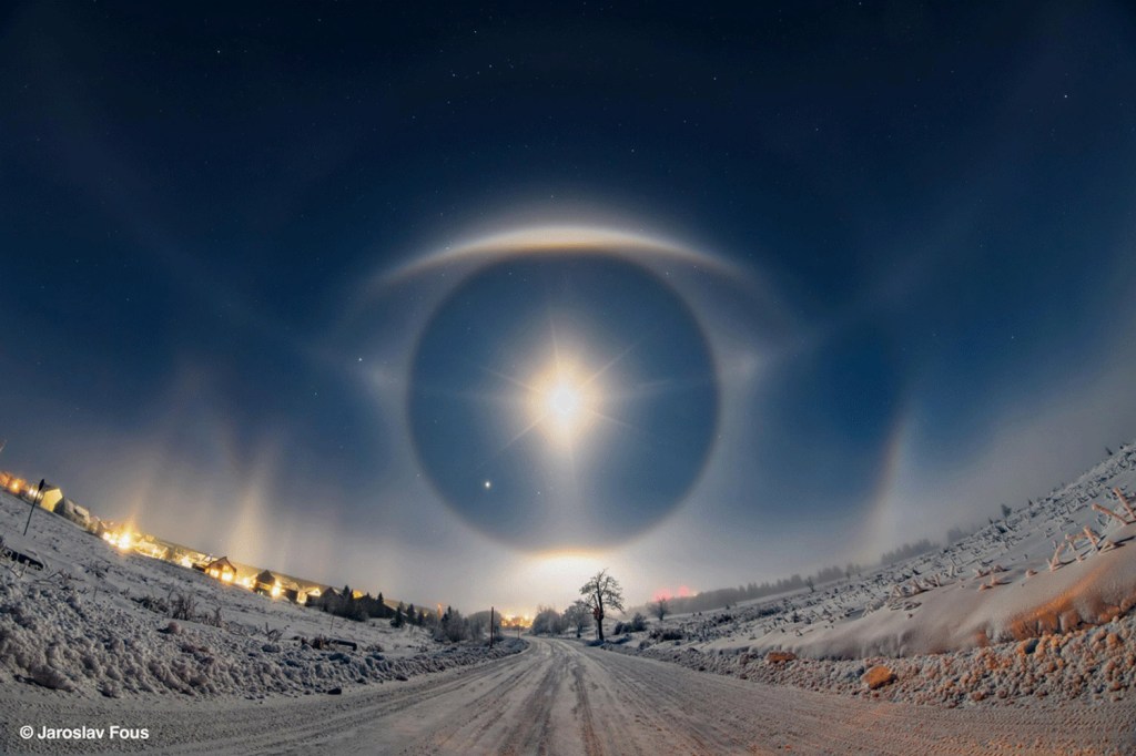 Diamond dust sky eye, © Jaroslav Fous. Third Place, Standard Chartered Weather Photographer of the Year 2025