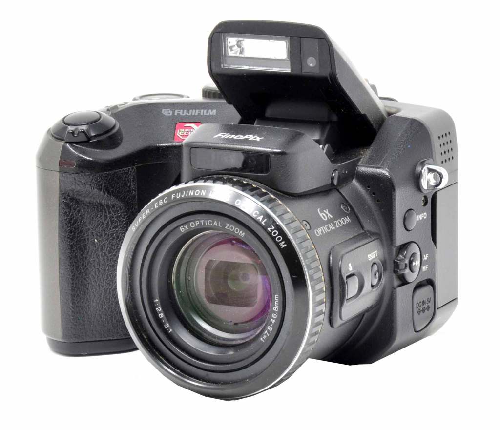 Fujifilm’s FinePix S602Z offered a new approach to pixel design