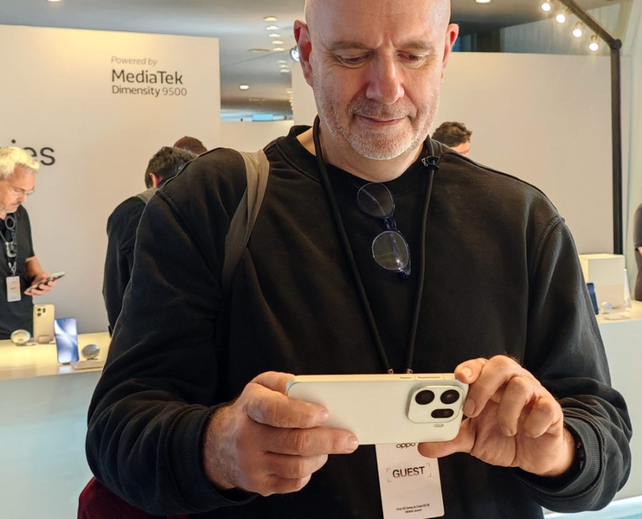 Oppo Find X9 Pro first look