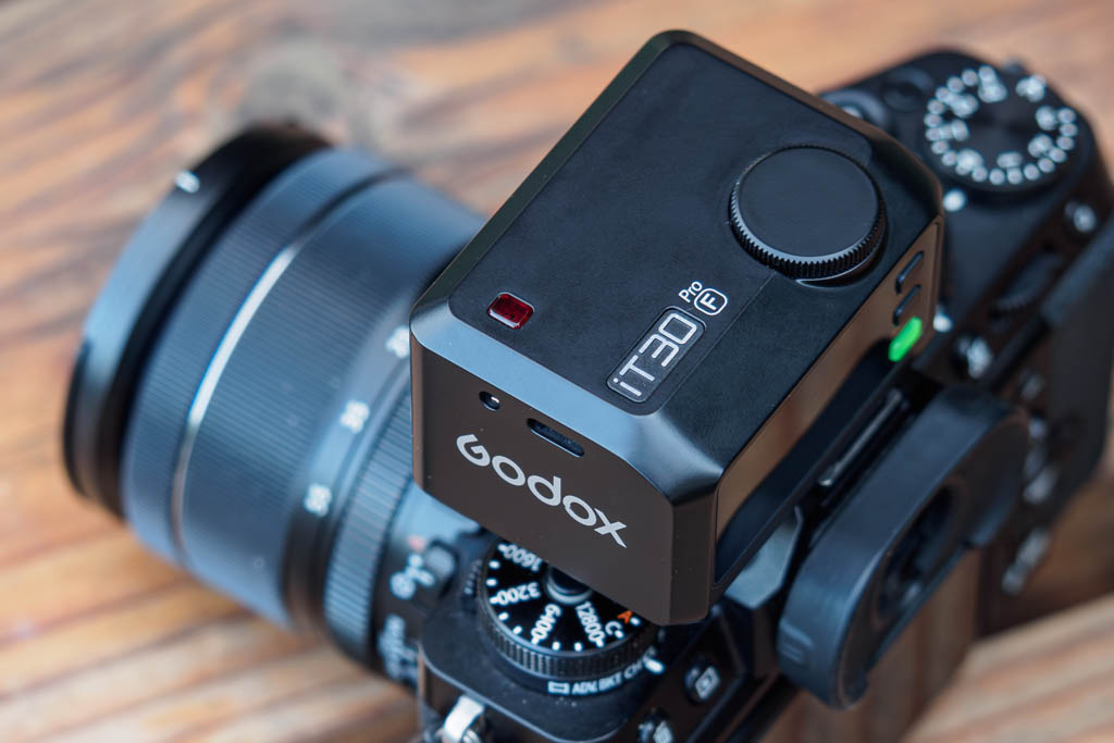 Godox iT30Pro sensor and ports. 