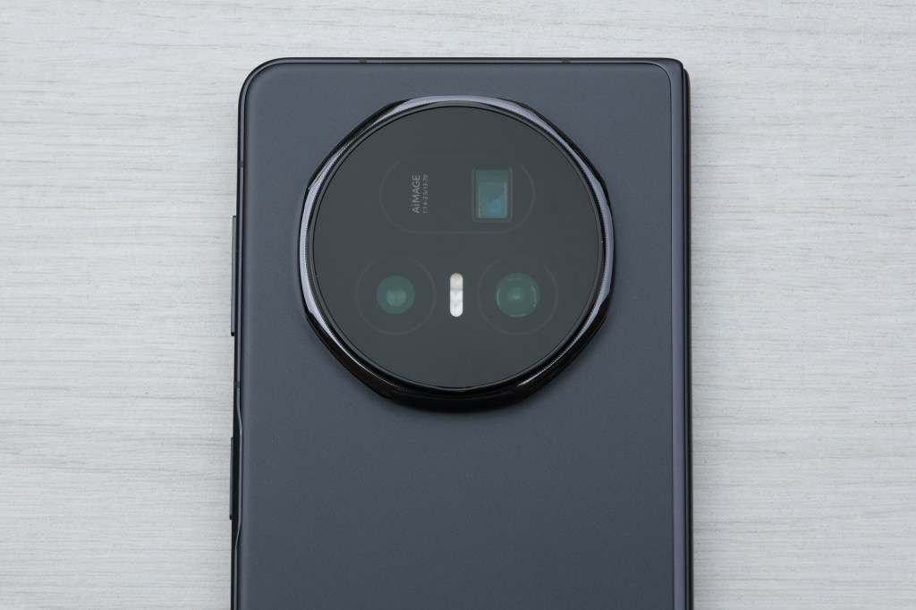 close up of camera bezel on a phone