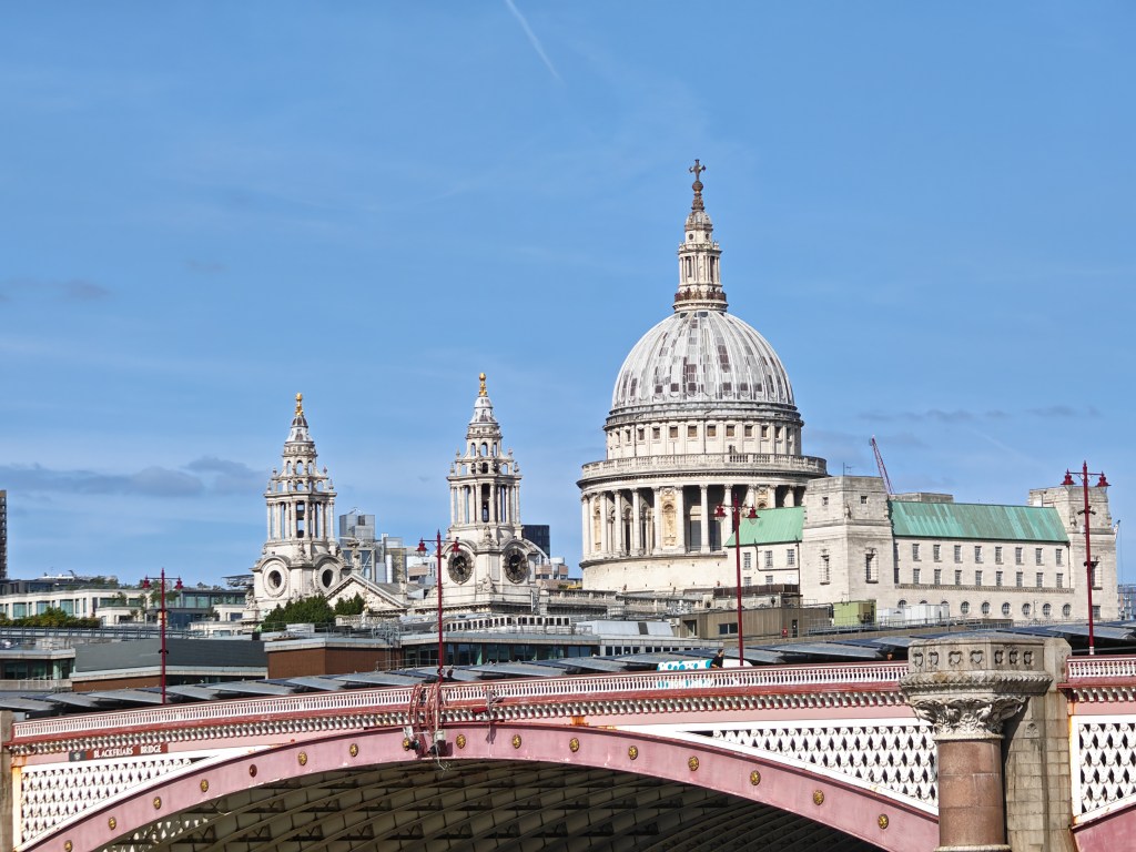 photo taken of the thames towards st pauls cathedral