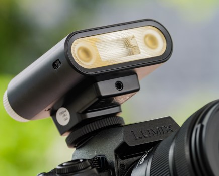 Neewer Z160 flash