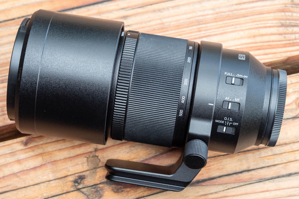 Panasonic Lumix S 100-500mm F5-7.1 OIS packed with hood and caps