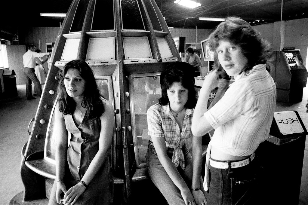 Hanging out in the amusements, Weymouth. Image Credit: Ian McKell SINGLE USE ONLY