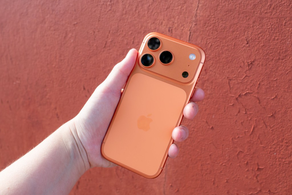 iPhone 17 Pro in hand