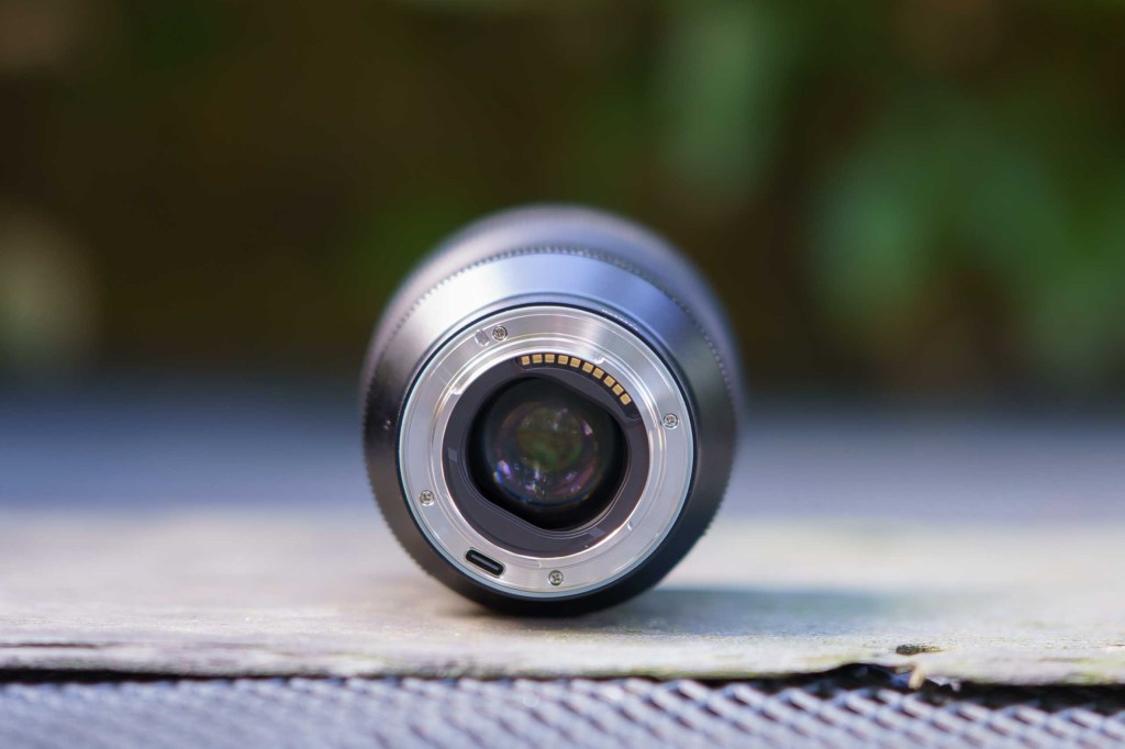 Kase 85mm F1.4 AF lens mount