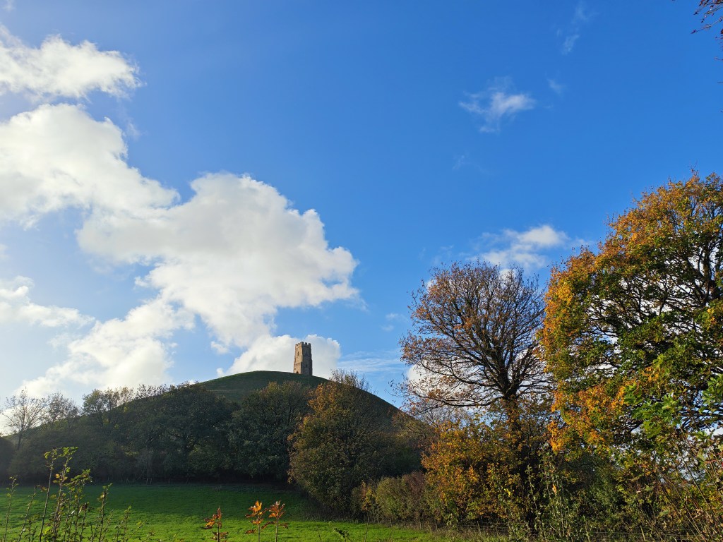 Honor 400 Pro advertorial