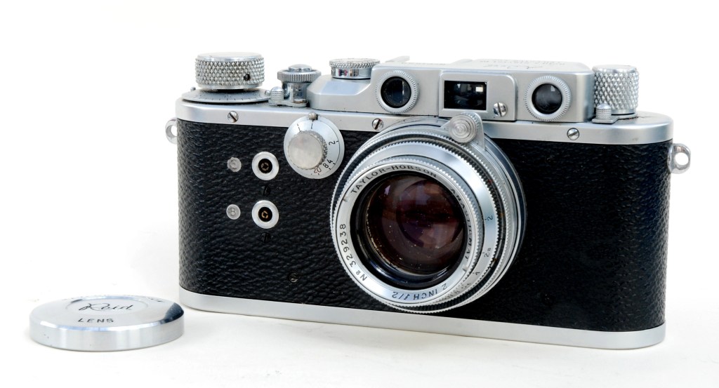 The Reid III, an English copy of the Leica IIIb