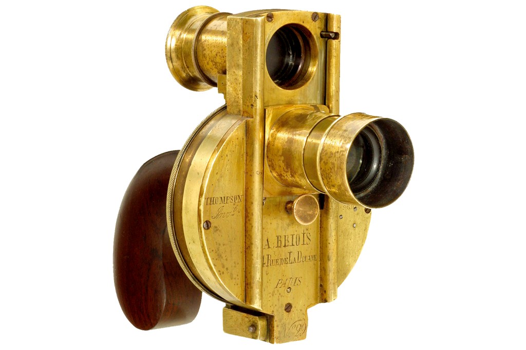 Thompson’s Revolver Camera bore only a passing resemblance to an actual gun. © 2018 BY AUCTION TEAM BREKER, COLOGNE, GERMANY (WWW.BREKER.COM)