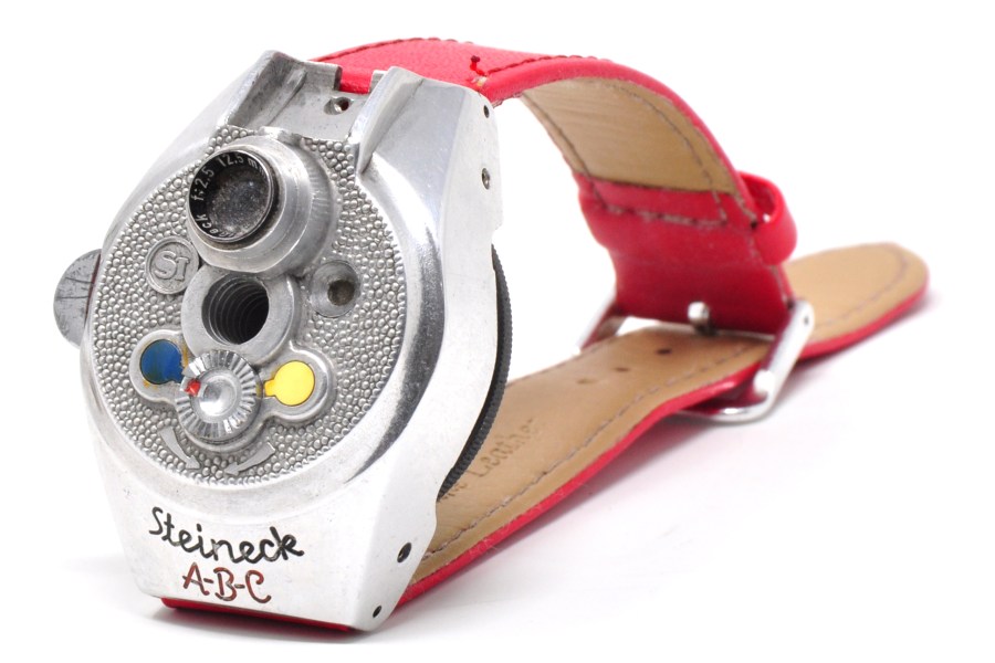 Steineck ABC, designed to be worn like a wristwatch. Credit: John Wade