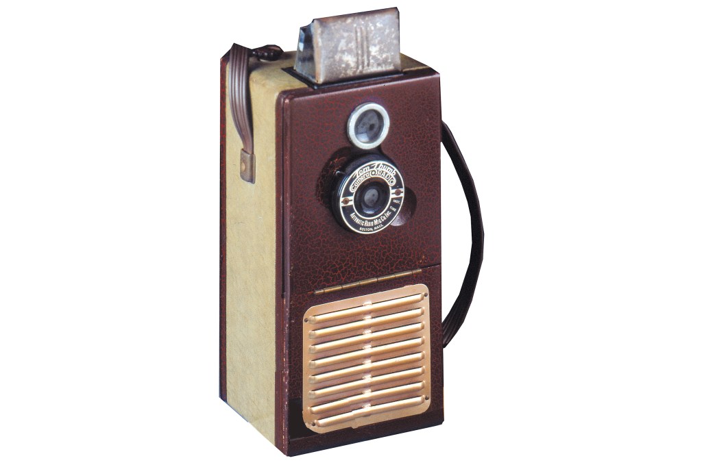 The Tom Thumb combined a camera with an old-time radio. Credit: John Wade
