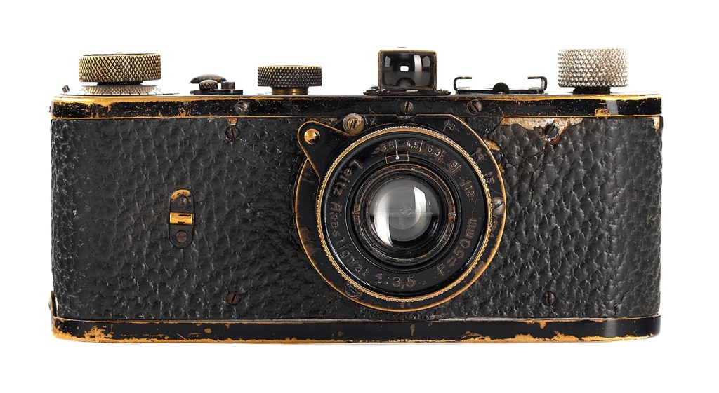 The 0-Series camera, serial number 105, owned by Oskar Barnack (Picture courtesy of Leitz Auction, Vienna)
