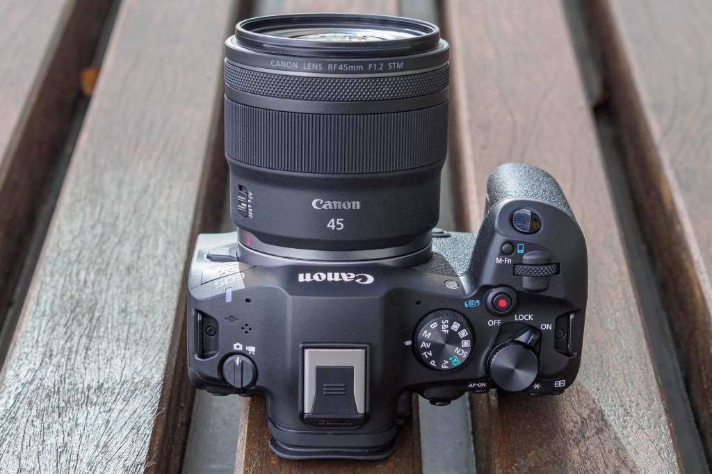 Canon EOS R6 Mark III top controls.