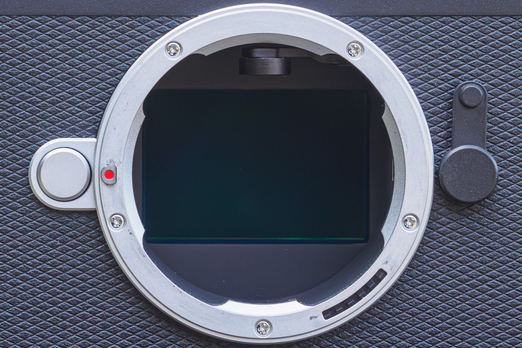 Leica M EV1 6-bit coding sensor