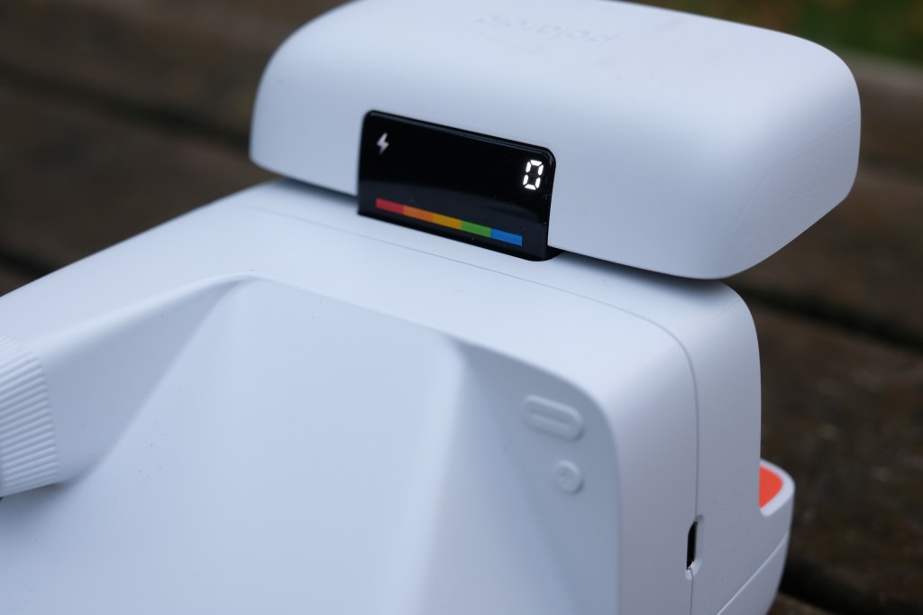 Photograph of the LCD screen on the Polaroid Flip.