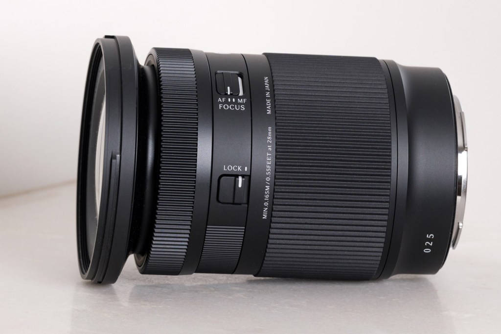 Sigma 20-200mm F3.5-6.3 DG Contemporary lens
