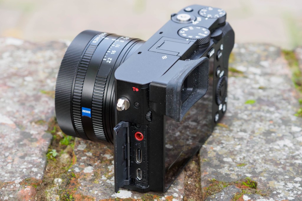 Sony RX1R III connector ports. 