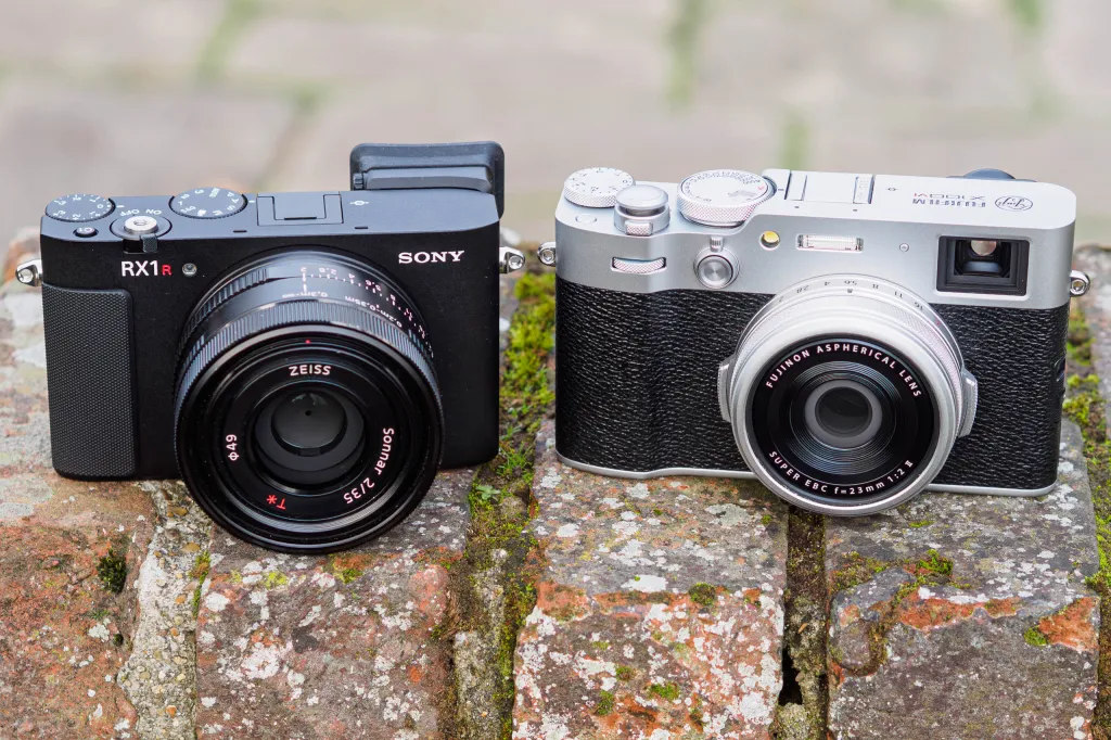 Sony RX1R III vs Fujifilm X100VI.