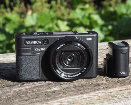 Yashica City 300 compact camera front