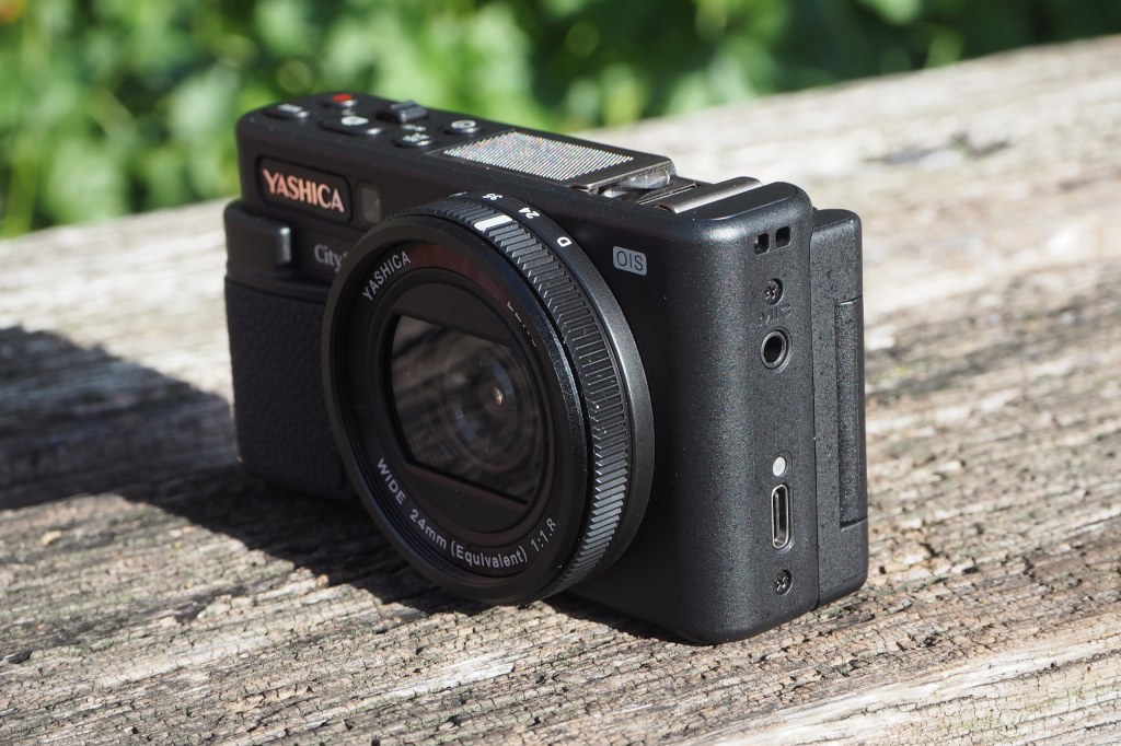 Yashica City 300 compact camera, three quarters view with connection ports