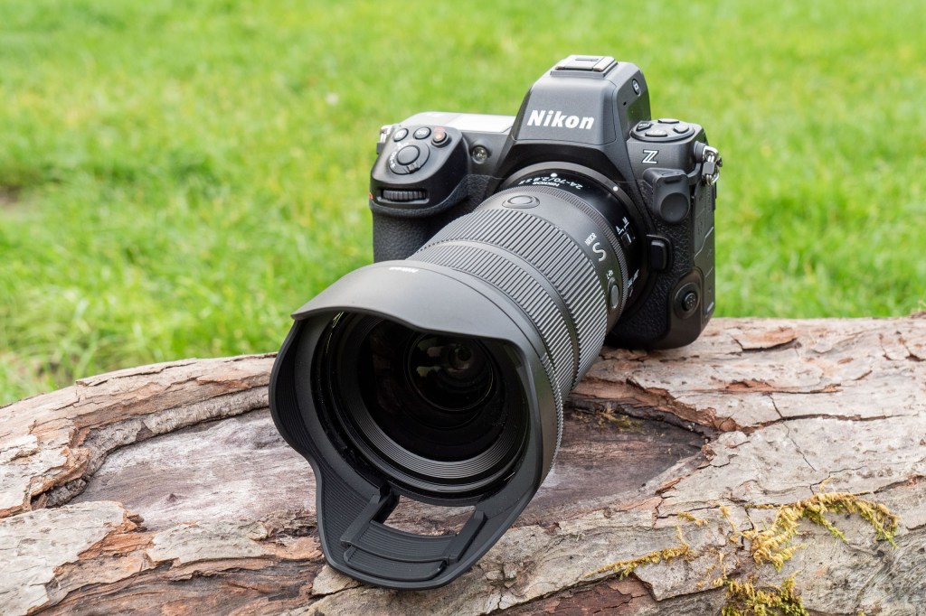 Nikon Nikkor 24-70mm f/2.8S II lens